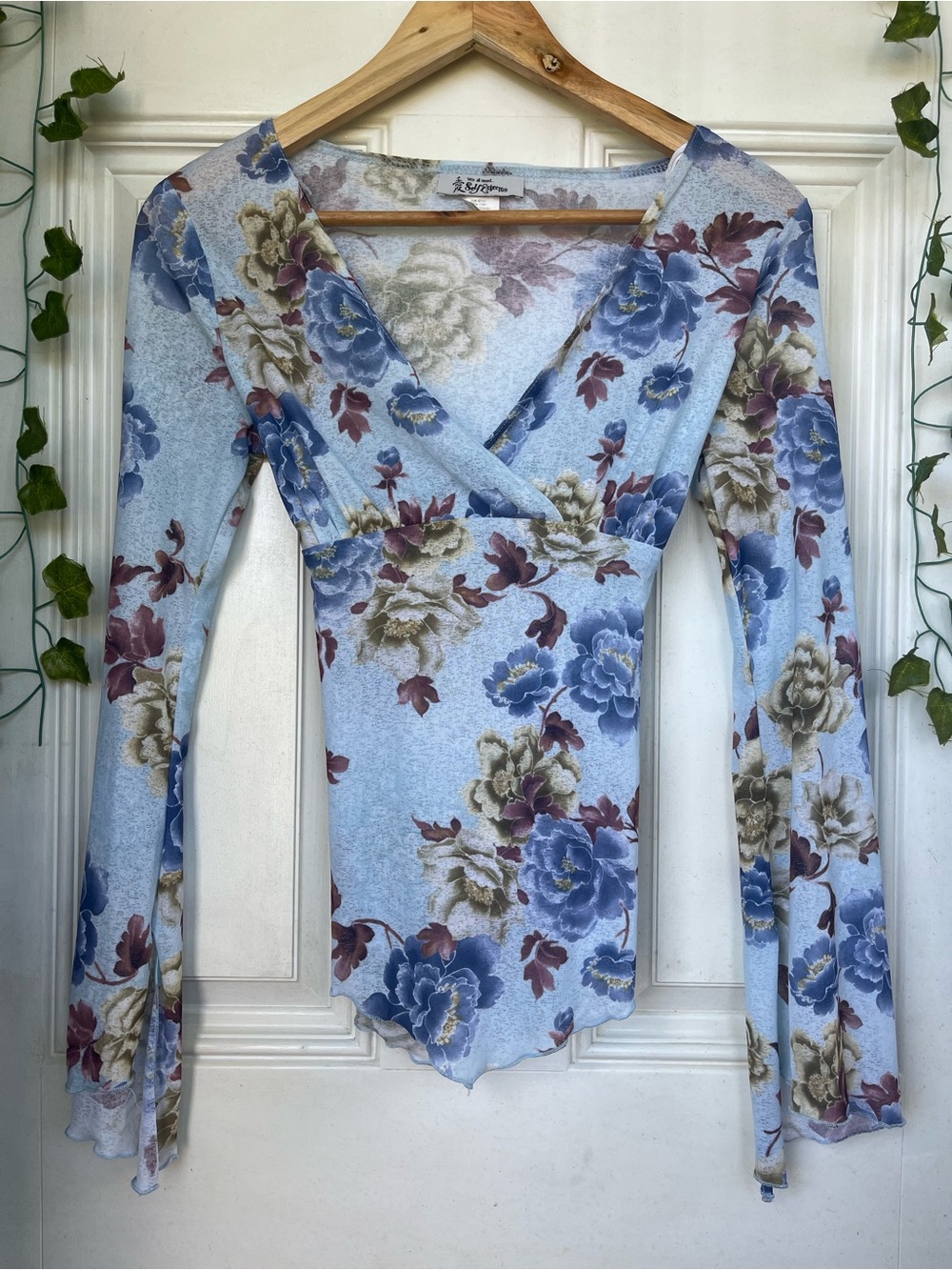 we all need self esteem vintage long bell sleeves floral